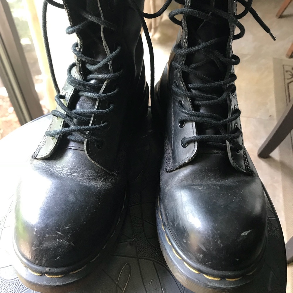 Dr marten boots